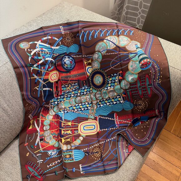 Hermes Carre 90 CM Silk Twill Scarf (In Box - never worn.with tags) - Picture 2 of 5